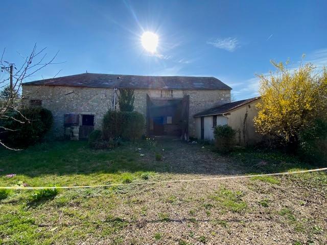 Grange - 85 m² - 1 pièce