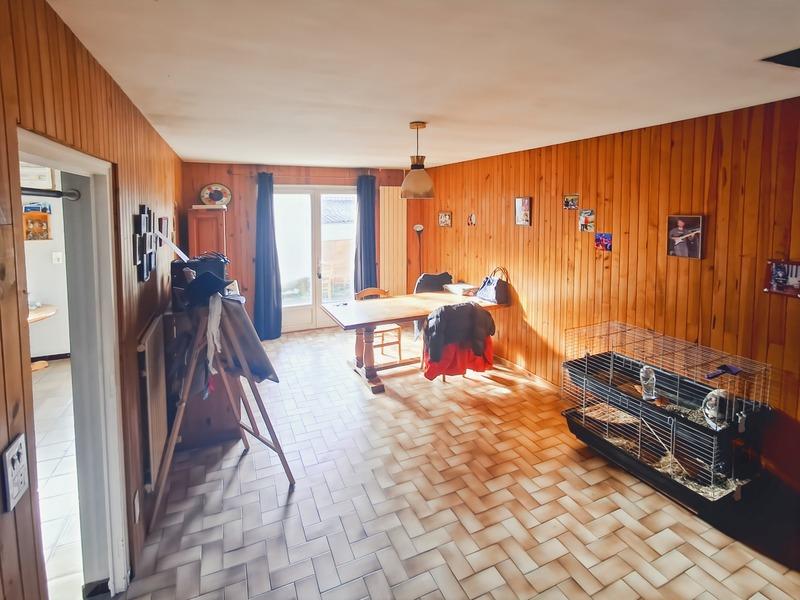 Maison - 110 m² - 7 pièces