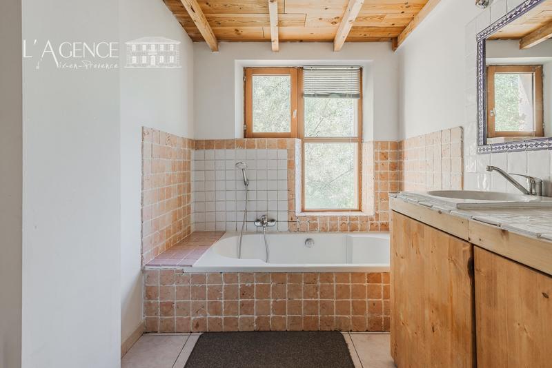 Maison - 149 m² - 5 pièces