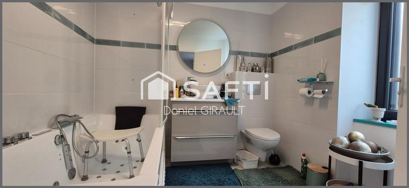 Maison - 159 m² - 6 pièces