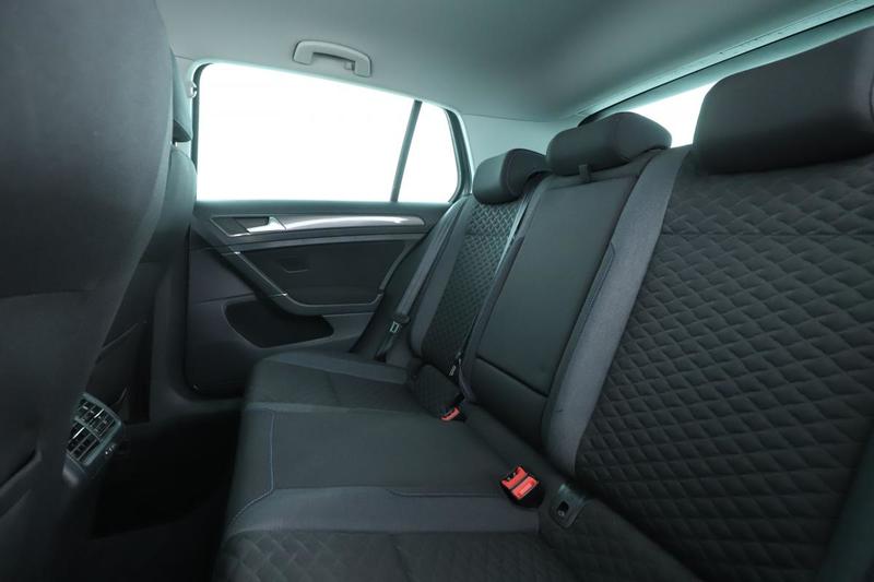 Volkswagen Golf VII 1.4 Tsi BlueMotion Tech Connect Dsg7 125 ch