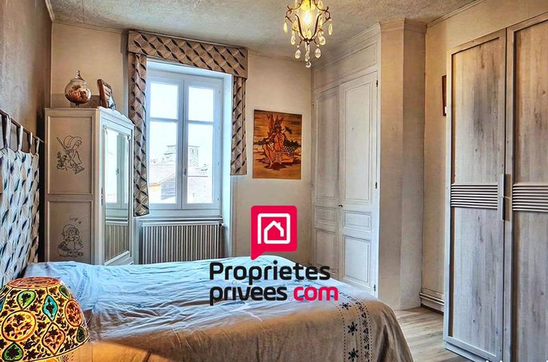 Appartement - 137 m² - 6 pièces