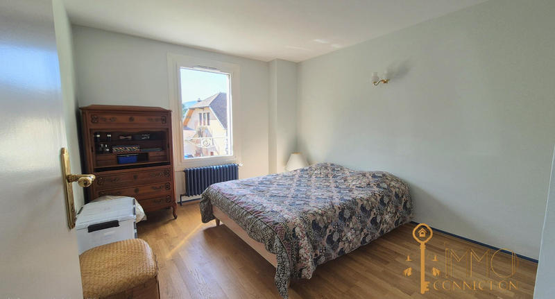 Maison - 198 m² - 7 pièces