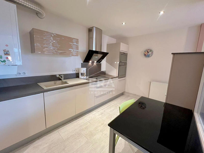 Appartement - 86 m² - 3 pièces