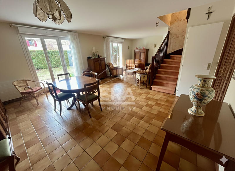 Maison - 131 m² - 6 pièces