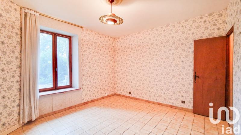 Maison - 256 m² - 9 pièces