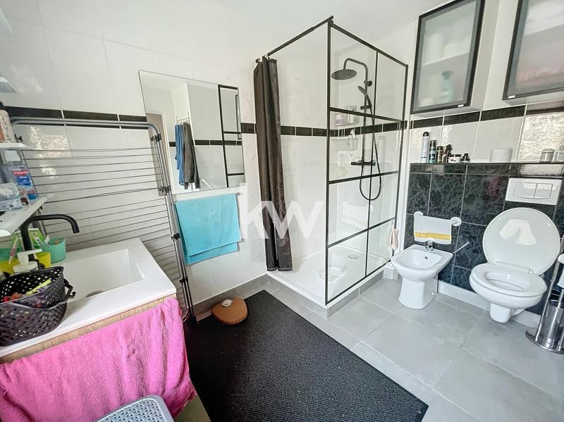 Maison de ville - 104 m² - 6 pièces