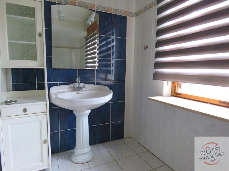 Maison - 195 m² - 9 pièces