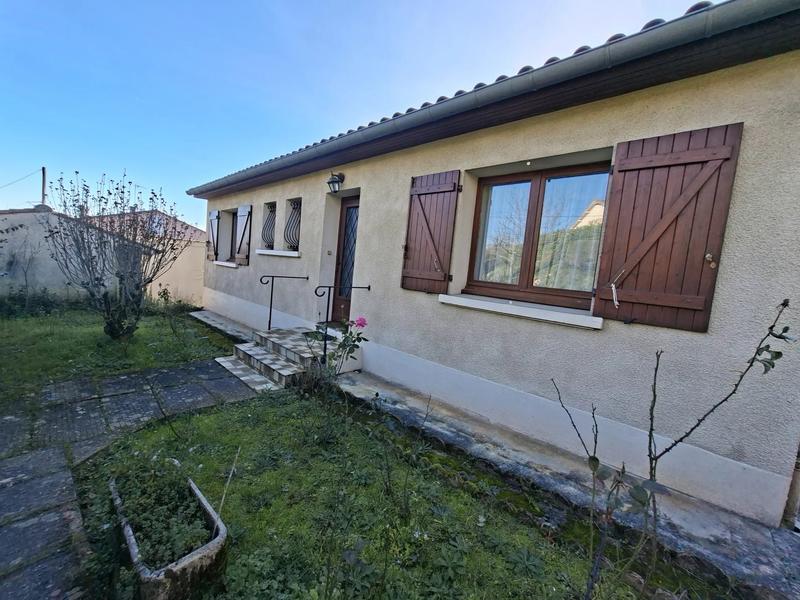 Maison - 95 m² - 5 pièces