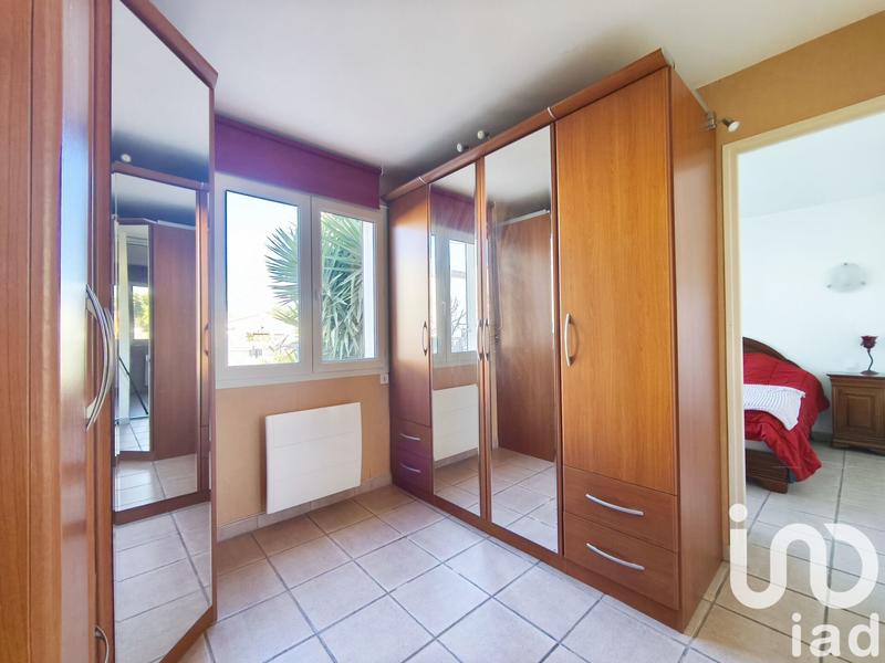 Maison - 225 m² - 8 pièces