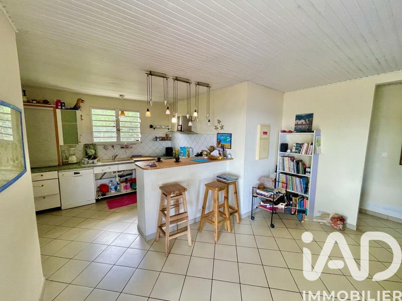 Maison - 97 m² - 5 pièces