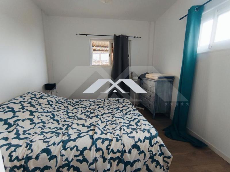 Villa - 286 m² - 9 pièces