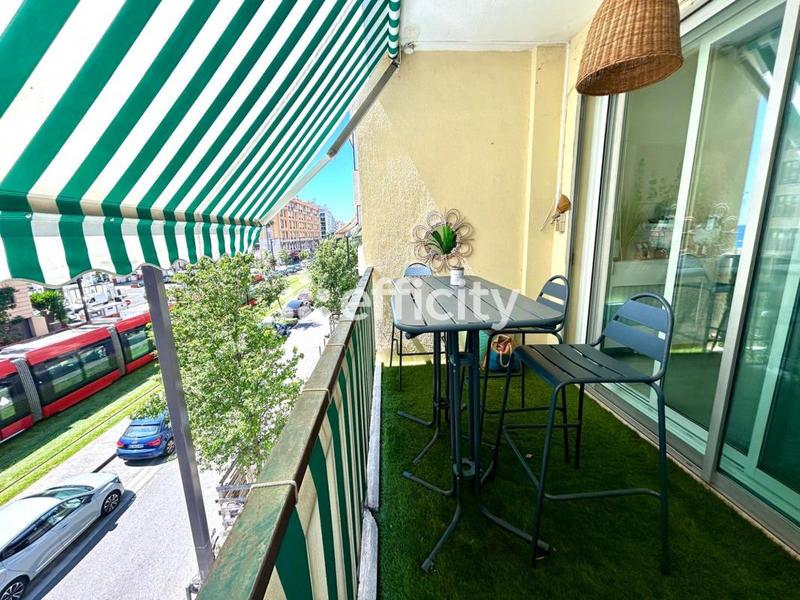 Appartement - 65 m² - 3 pièces