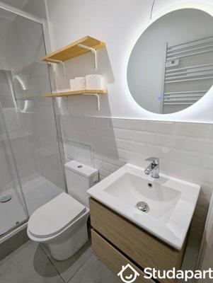 Chambre - 17 m² - 1 pièce