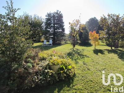 Maison - 142 m² - 6 pièces