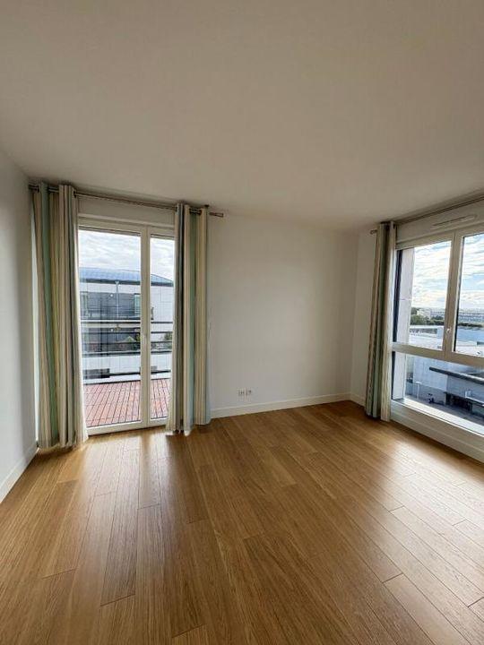 Appartement - 107 m² - 3 pièces