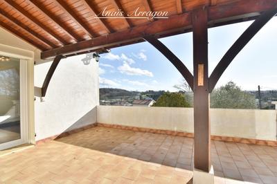 Maison - 206 m² - 4 pièces