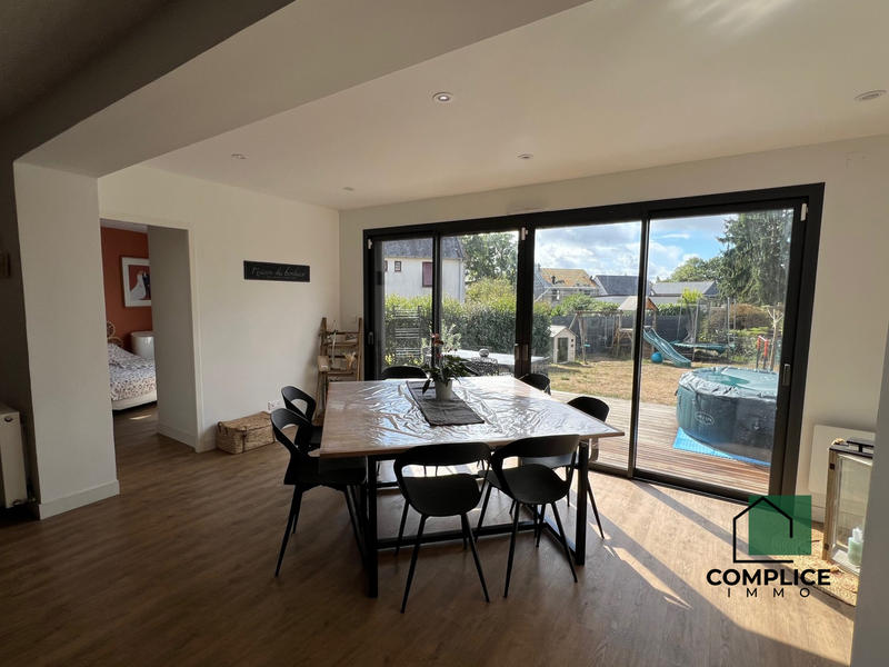 Maison - 108 m² - 6 pièces