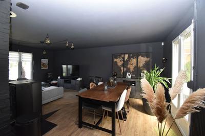 Maison - 87 m² - 4 pièces