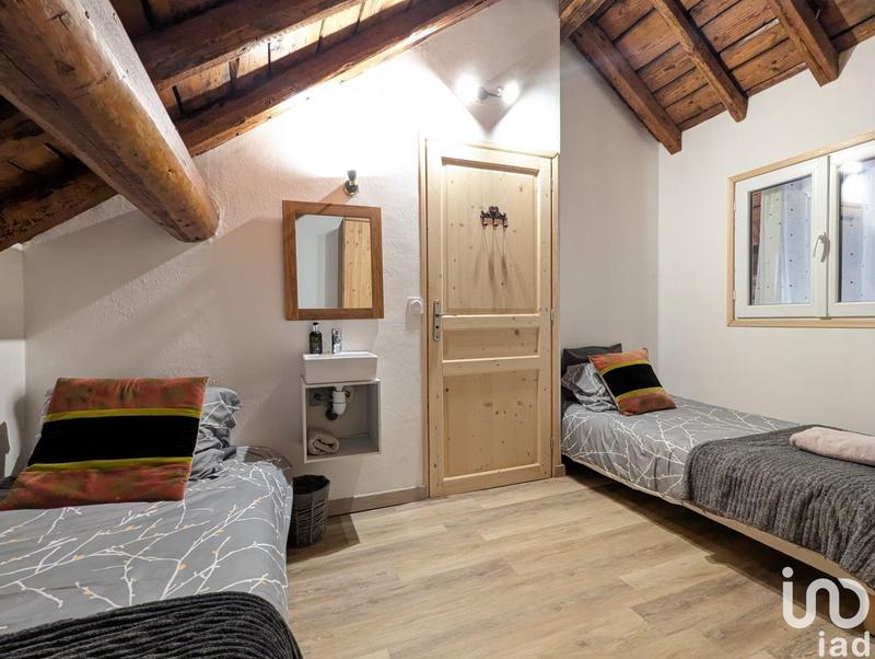 Appartement - 123 m² - 6 pièces