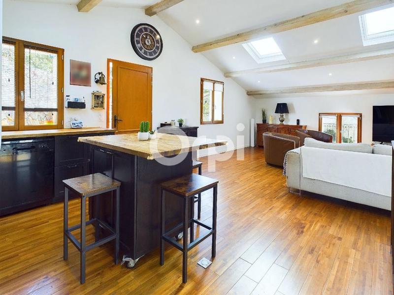 Maison - 95 m² - 3 pièces