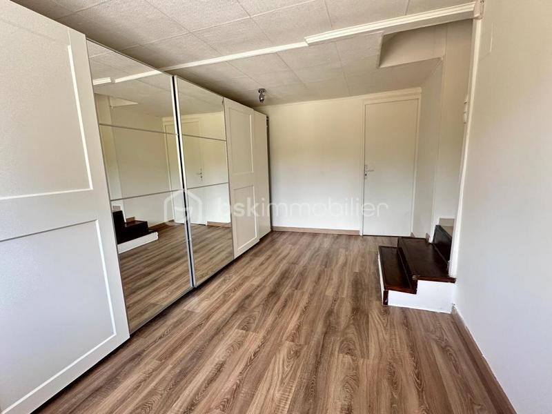 Maison traditionnelle - 108 m² - 5 pièces