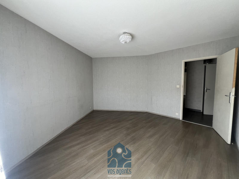 Appartement - 101 m² - 4 pièces