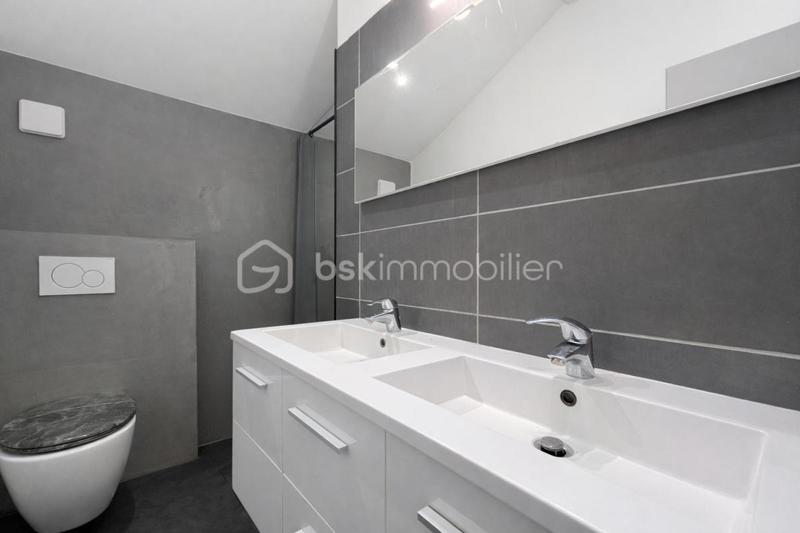 Maison de ville - 98 m² - 6 pièces