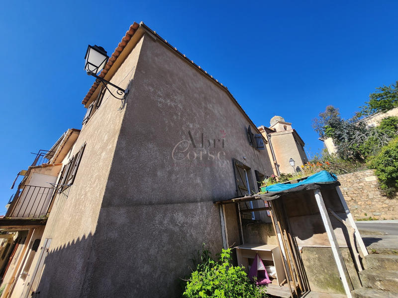 Maison - 63 m² - 4 pièces