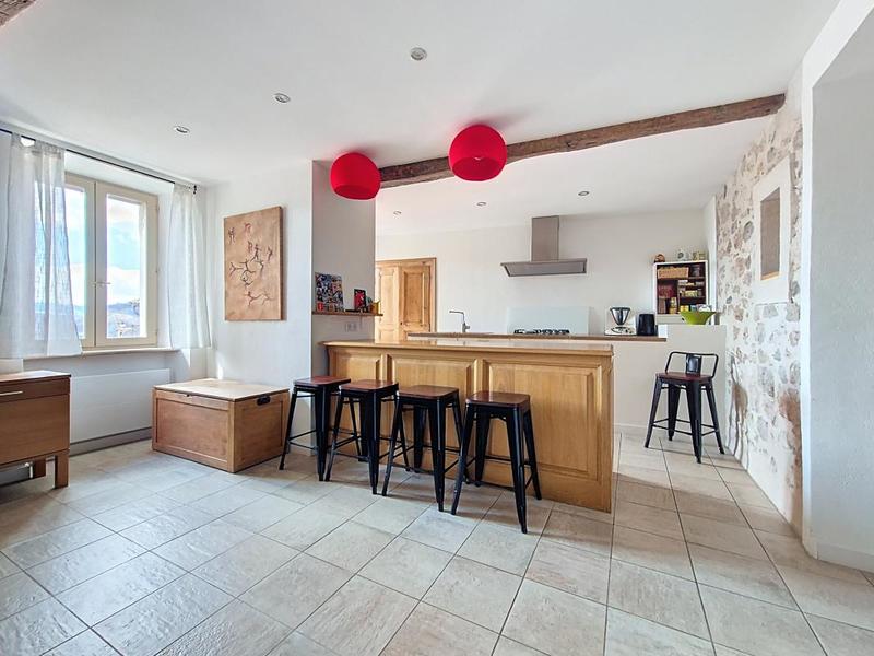 Maison - 75 m² - 4 pièces