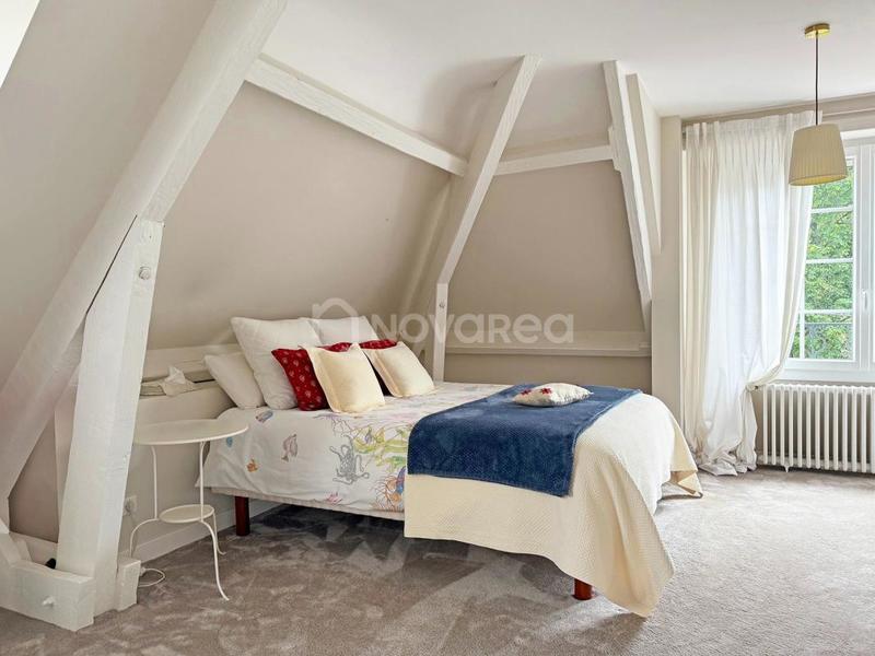 Maison - 190 m² - 6 pièces