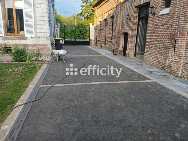 Demeure - 530 m² - 14 pièces