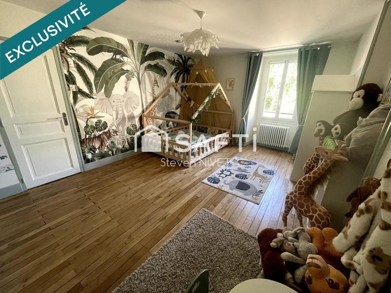 Maison - 197 m² - 5 pièces