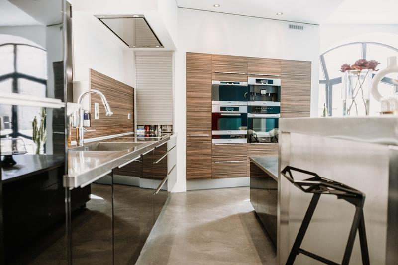 Maison contemporaine - 355 m² - 10 pièces