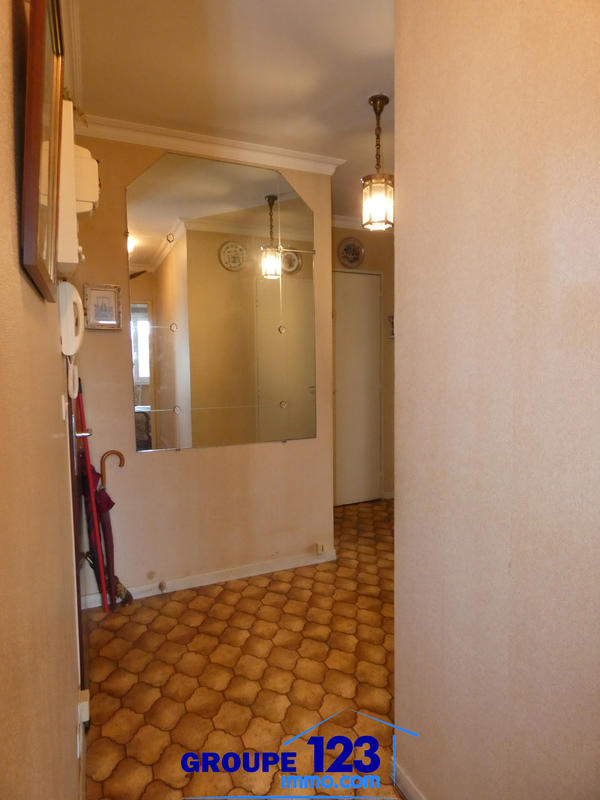 Appartement - 81 m² - 4 pièces