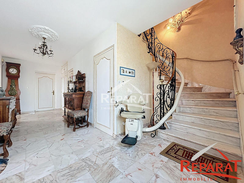 Maison - 178 m² - 5 pièces