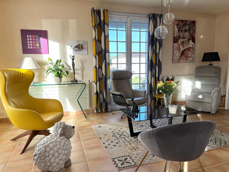 Maison - 159 m² - 7 pièces