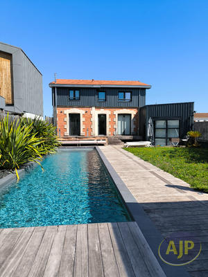 Maison - 175 m² - 5 pièces