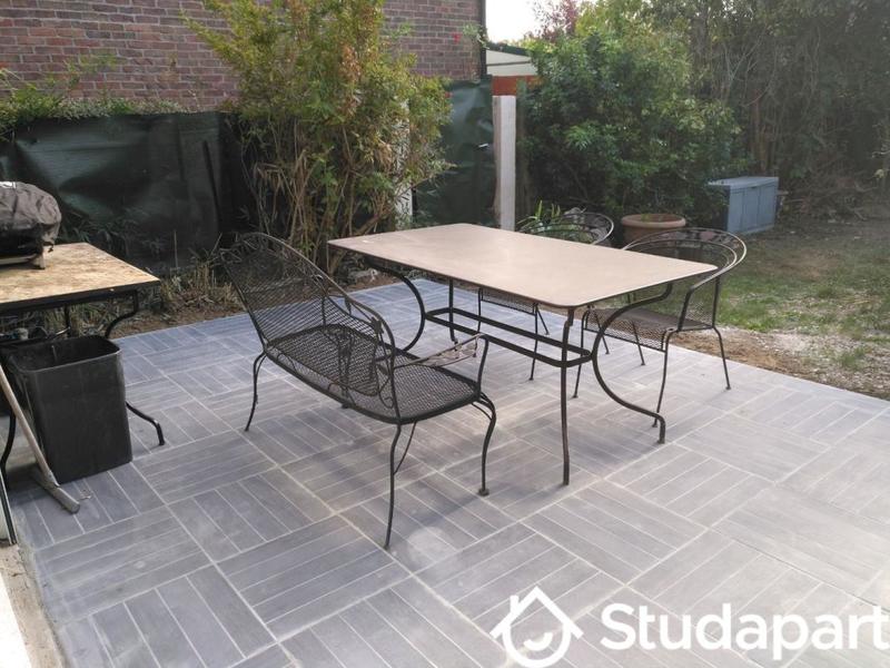 Chambre - 10 m² - 1 pièce