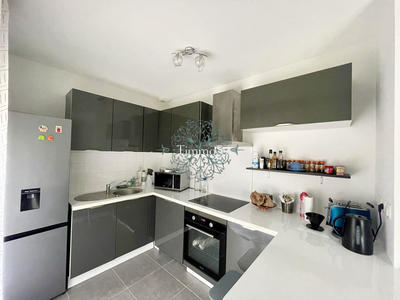 Pavillon - 80 m² - 5 pièces