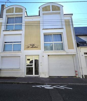 Appartement - 269 m² - 10 pièces