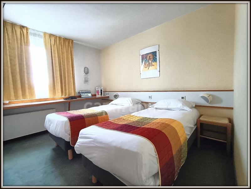 Fonds de commerce - 800 m²