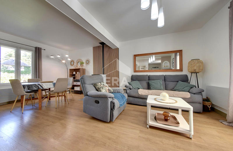 Maison - 120 m² - 6 pièces