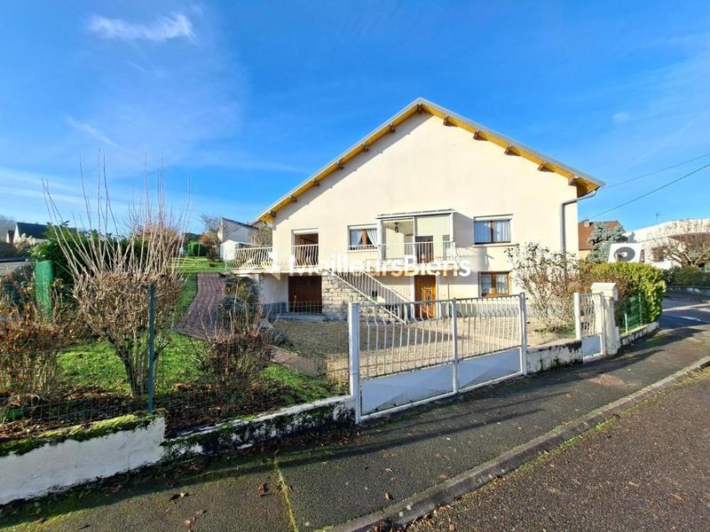 Maison - 146 m² - 7 pièces