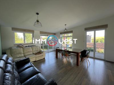 Maison - 120 m² - 4 pièces