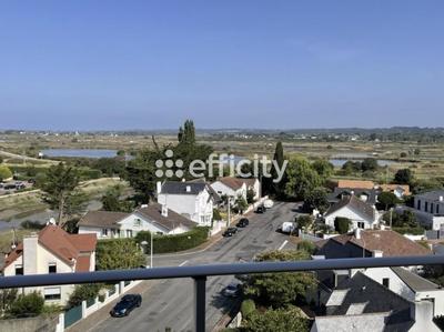 Appartement - 93 m² - 4 pièces