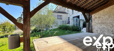 Maison - 174 m² - 7 pièces