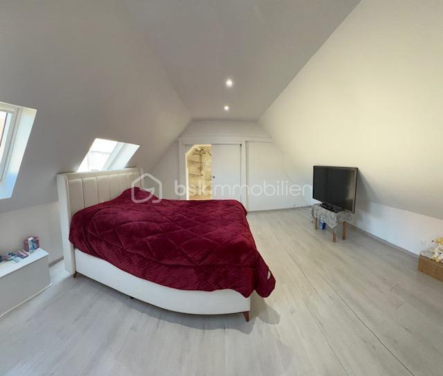 Pavillon - 121 m² - 6 pièces