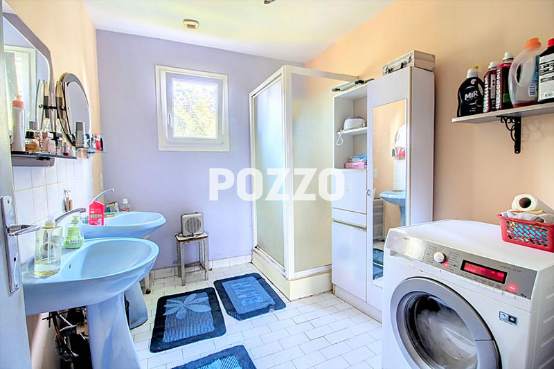 Maison - 140 m² - 5 pièces