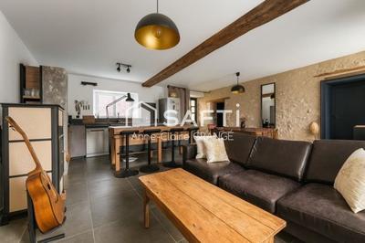 Maison - 95 m² - 5 pièces